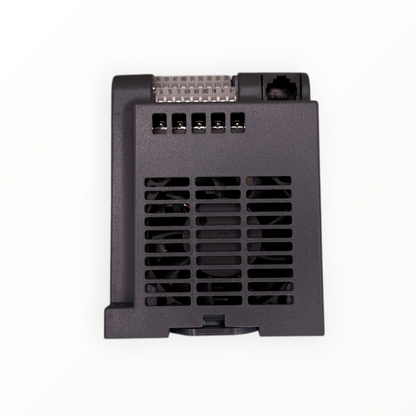 Mini variador de frecuencia its230a 380vac 1.5kw - SKU: CN 2004 — Automatización Industrial Chile | BDTEC