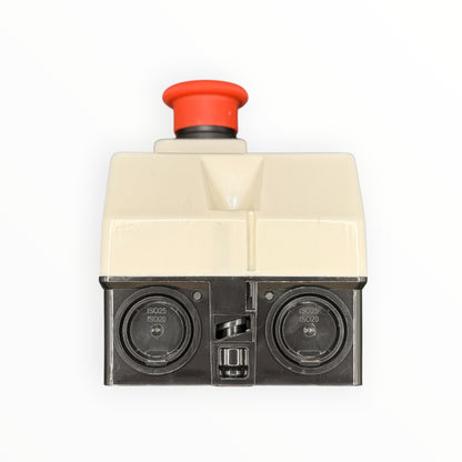 Caja guardamotor con boton de emergencia ip65