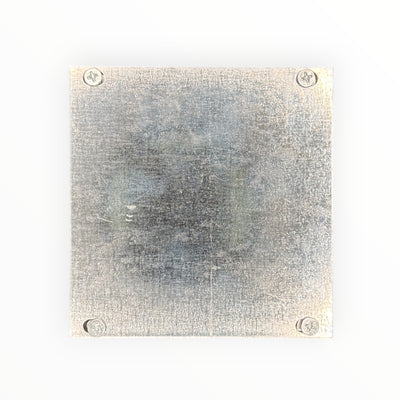 Caja metalica 100x100x65 zincada c/sello - SKU: CN 2511 — Automatización Industrial Chile | BDTEC