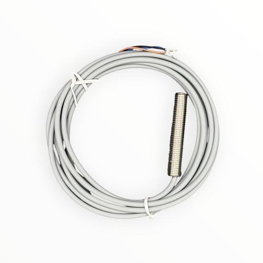 Sensor inductivo m8, pnp, no, rasante, sn 2mm,con cable [INS-M08-B02PS-2C] - SKU: DS 1002 — Automatización Industrial Chile | BDTEC