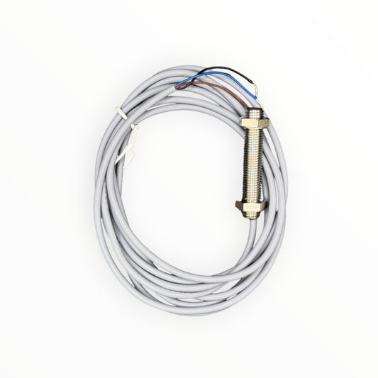 Sensor inductivo m8, npn, nc, rasante, sn 2mm, con cable [INS-M08-B02NO-2C] - SKU: DS 1006 — Automatización Industrial Chile | BDTEC