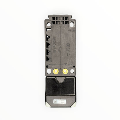 Sensor inductivo 40 x 40 mm, pnp, antivalente, ns 20mm,abrazaderas de 4 pines [DCCR 40 K 20 PSOL-KL]