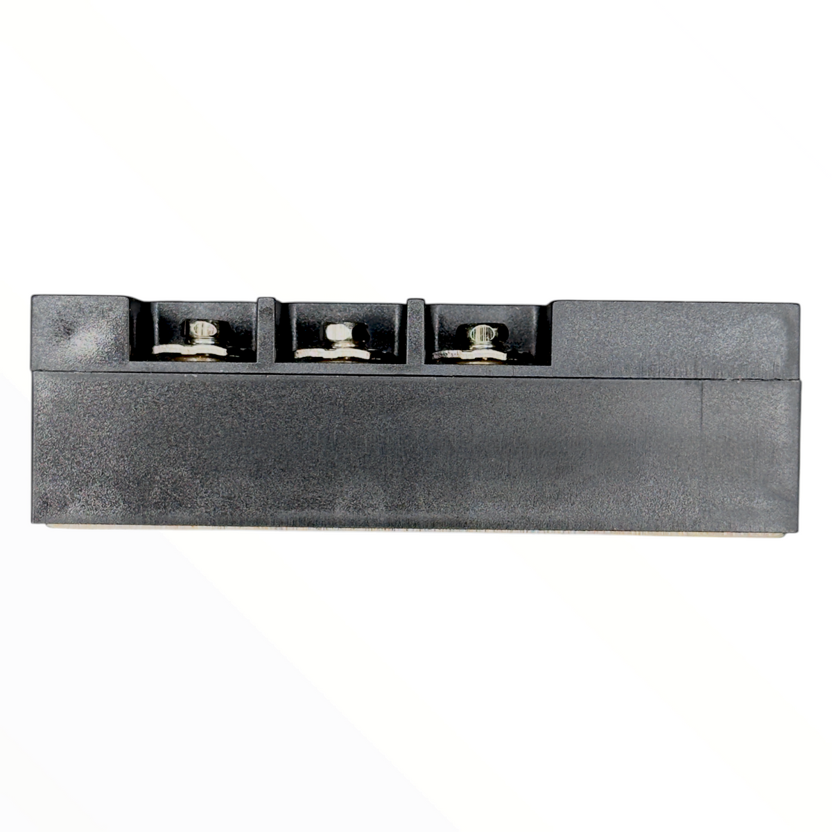 Relé de estado sólido trifásico 60 A, control 3-32 VDC, carga 380 VAC IBEST SSR-3 032 3860Z - vista 3