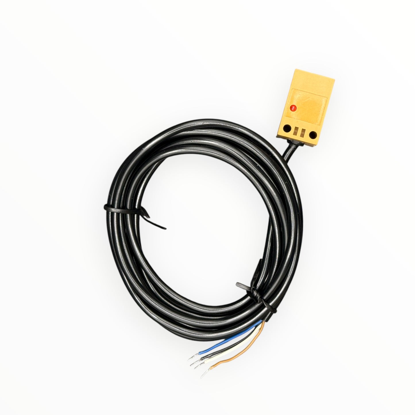 Sensor de proximidad inductivo, cuadrado s17, npn, no+nc, rasante 5 mm 10-30 vdc, con cable de 2 metros [IPS-S17NOC5B] - SKU: IB 1301 — Automatización Industrial Chile | BDTEC