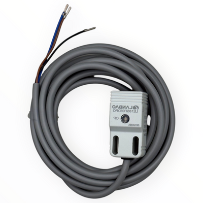 Sensor inductivo cuadrado 18x18 PNP NO rasante sn 5mm