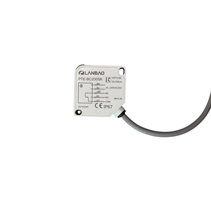 Sensor difuso 50x50 salida relé voltaje 24/220 VAC/DC cable 2M [PTE-BC200SK]