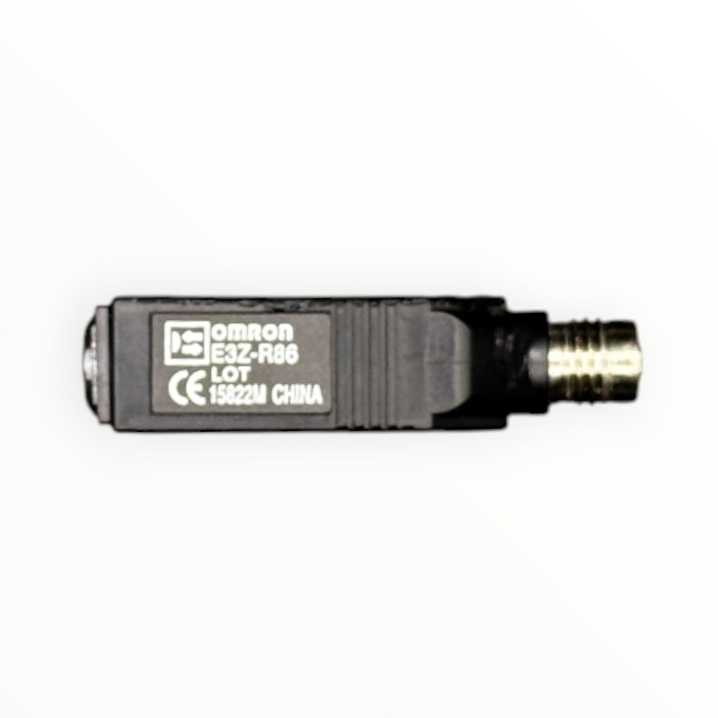 Sensor retrorreflex, rectangular, infrarroja, sn 100mm- 4m, 24v, cuerpo plastico, pnp, conector m8. [E3Z-R86]