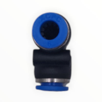 Unión codo tubo a tubo 6mm [XPV-06]