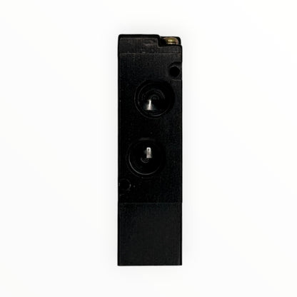 Valvula mando neumatica 1/4" [4A210-08]